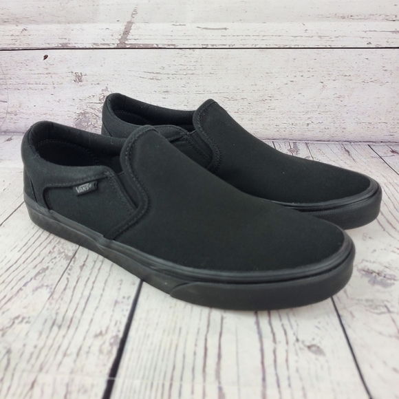 *Sold New Van's Asher Canvas Black Slip On Sneakers - Picture 2 of 9